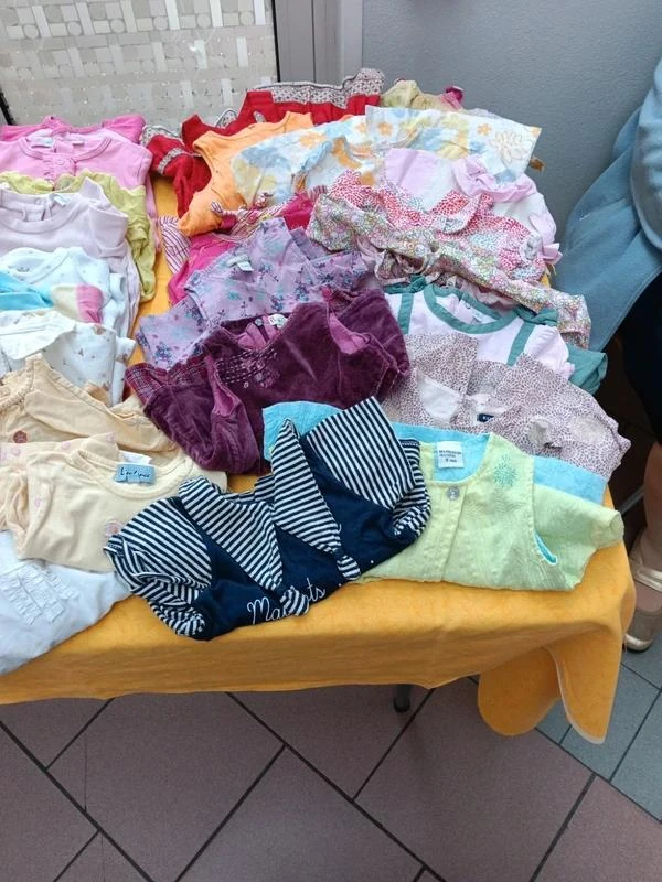 Lot meisje 3 maanden – photo 2